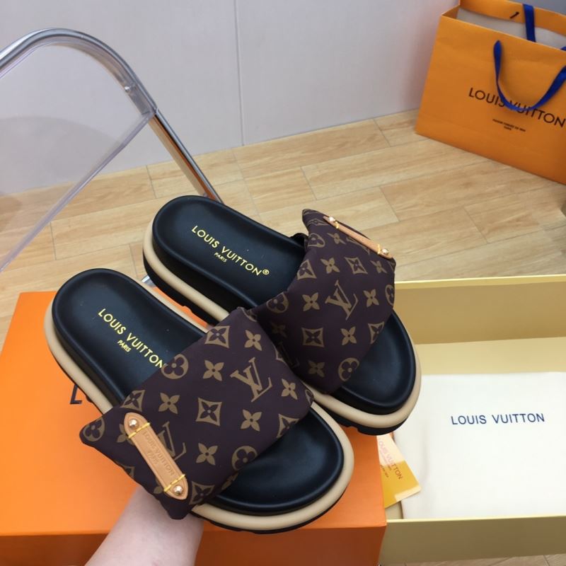 Louis Vuitton Slippers